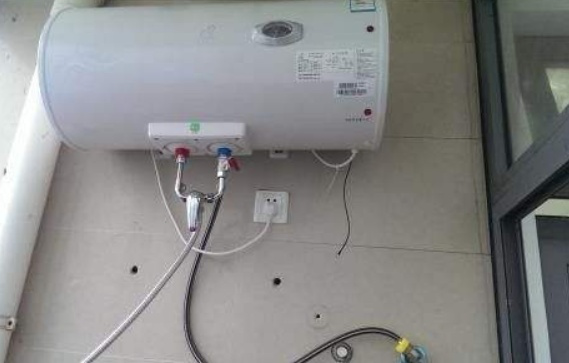 熱水器一般開(kāi)多少度最好?若是你選錯(cuò)了,浪費(fèi)電還減少它的壽命!